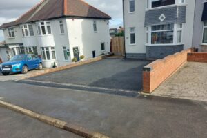 Professional Tarmac Driveways contractor Thorne